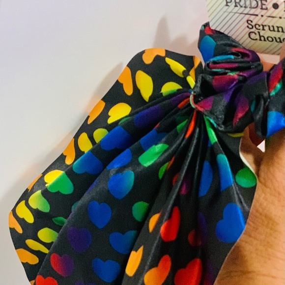 PRIDE RAINBOW BUNDLE 🥳🌈🙌😍 - Picture 6 of 12